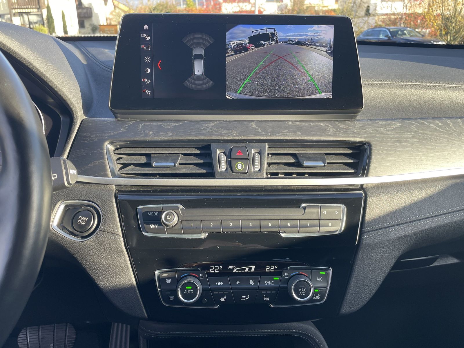 BMW X1 xDrive25e xLine - Samsaru's Car Outlet