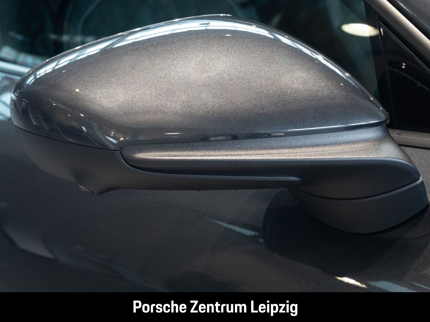 Porsche Taycan 4 Massage Sitzlüftung Bose ACC SportChron