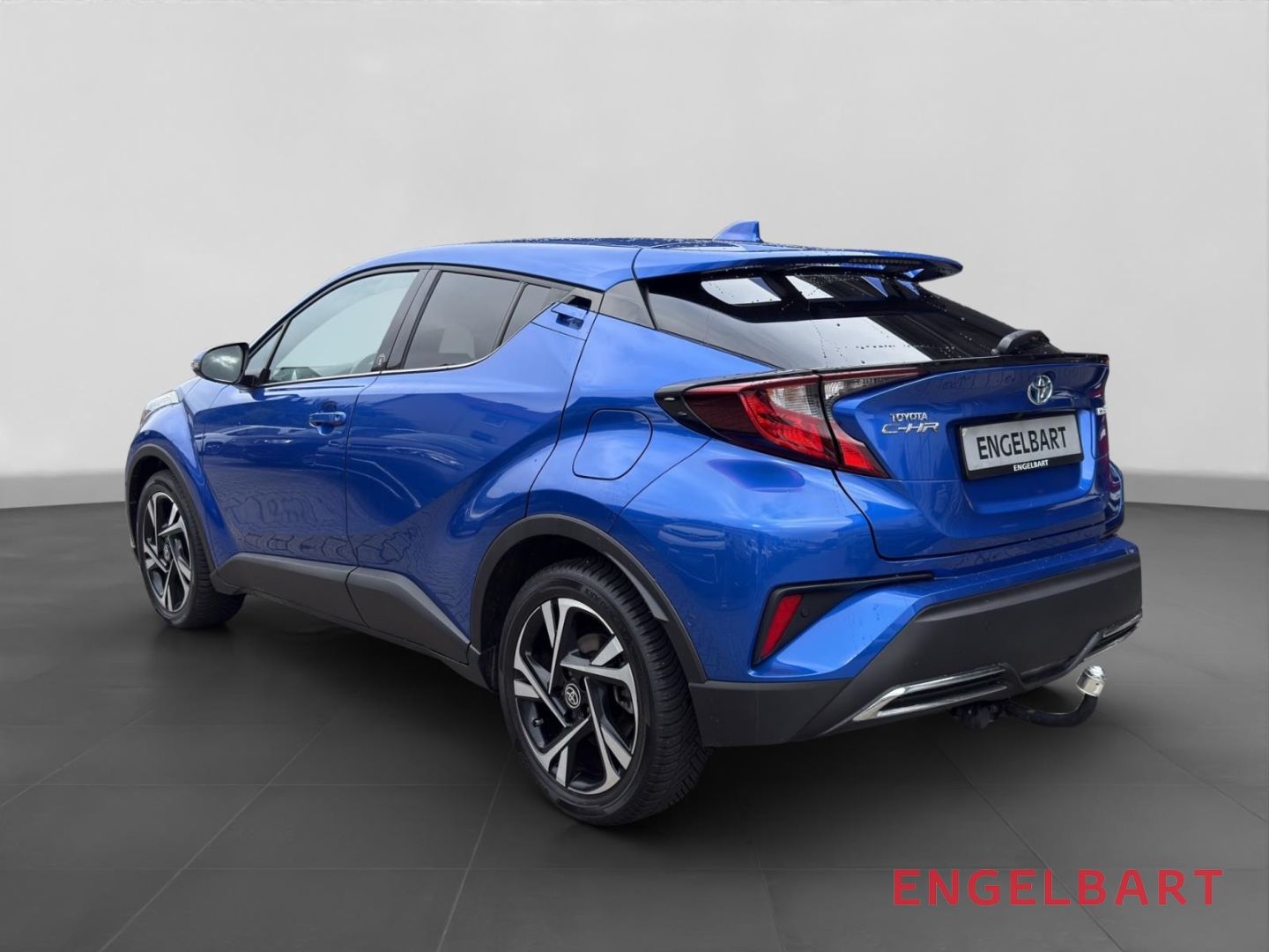 Toyota C-HR 2.0 Hybrid Team D - Samsaru's Car Outlet