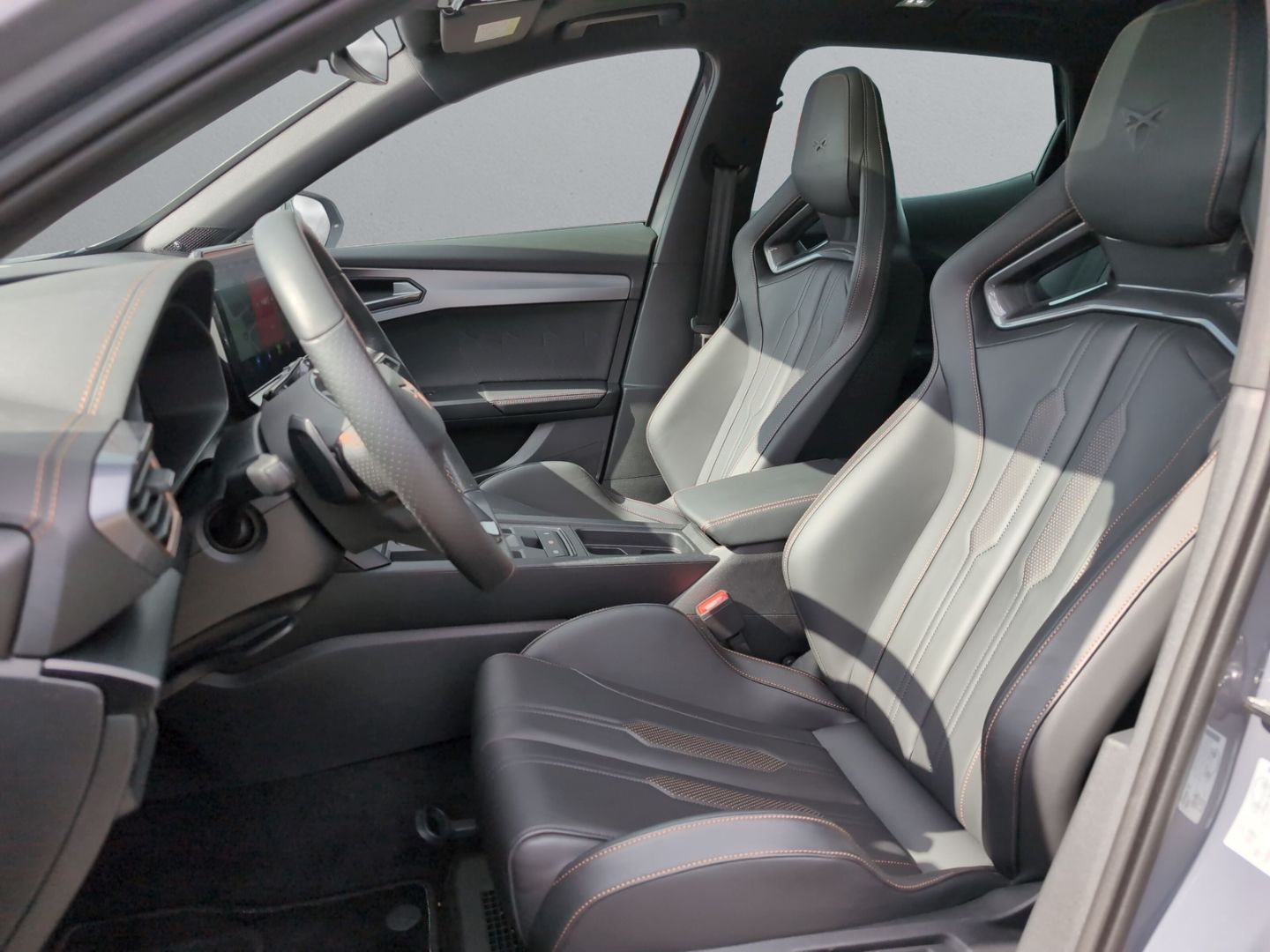 Cupra Formentor VZ 2.0TSI DSG *MATRIX+CUP-SITZE+PANO+A