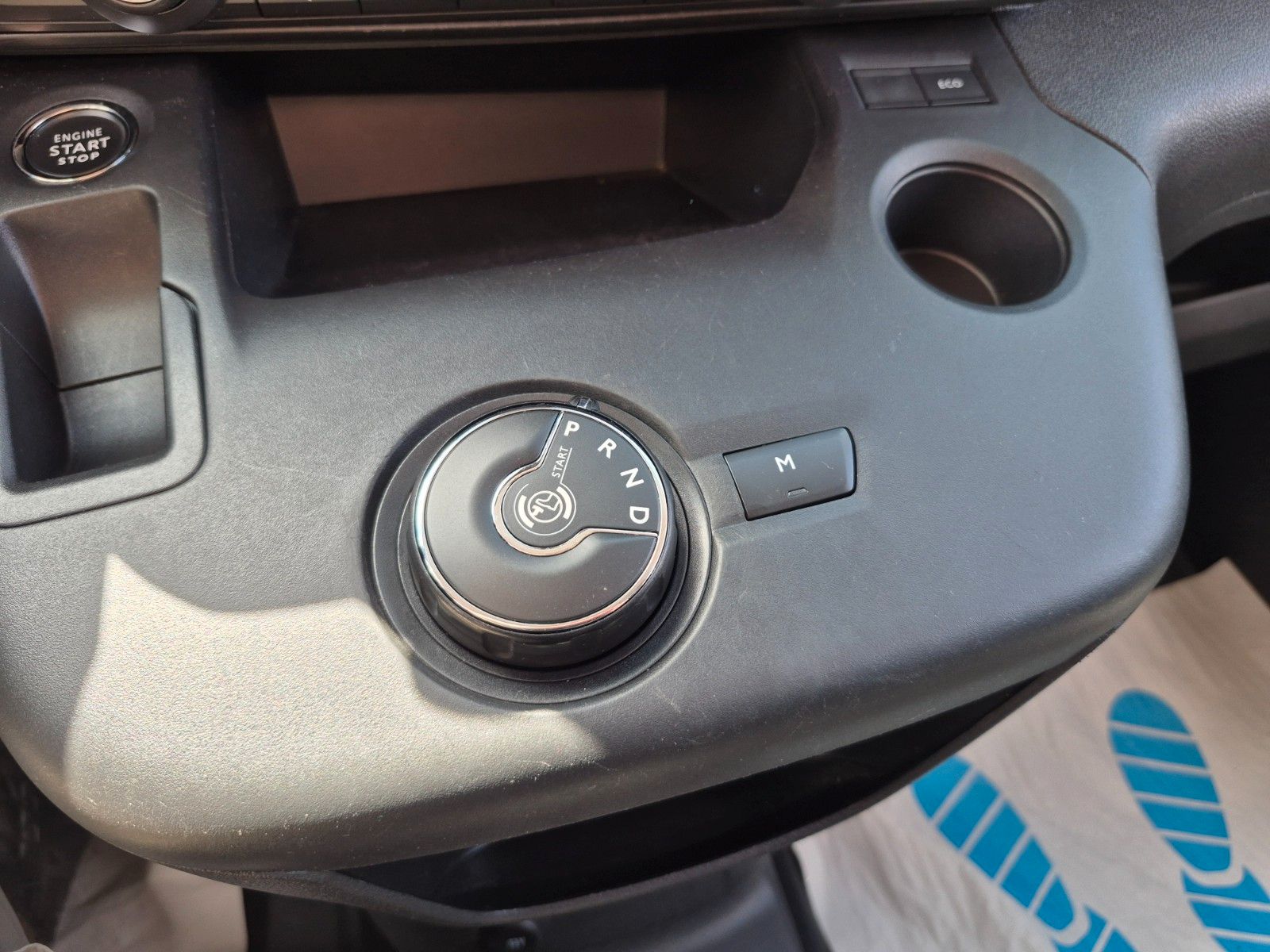 Opel Combo E Cargo Edition - Samsaru's Car Outlet