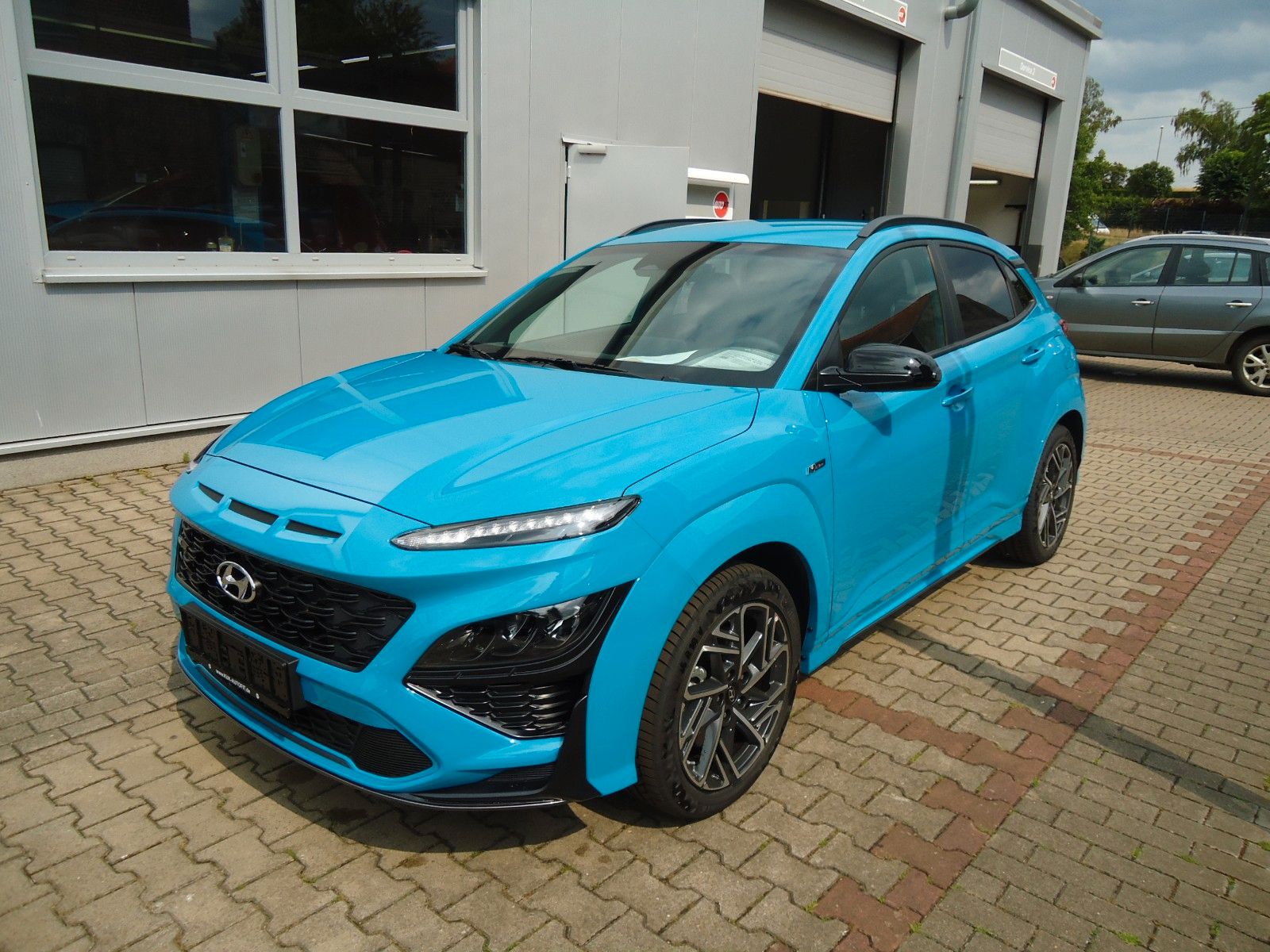 Hyundai Kona N-Line 1.6T - Samsaru's Car Outlet