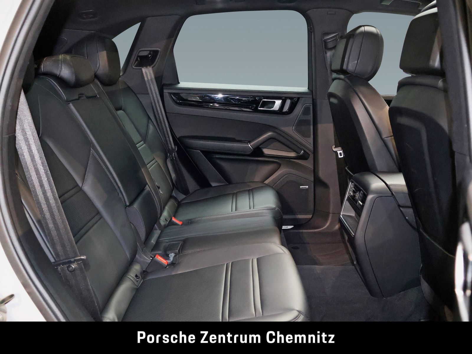 Porsche Cayenne E-Hybrid Luft;Pano;BOSE;Sitzbelüft.;14-W