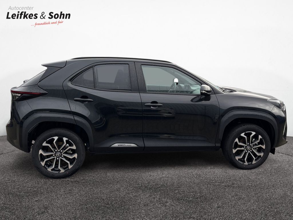 Toyota Yaris Cross Hybrid 130 1.5 Teamplayer Safety-Pak