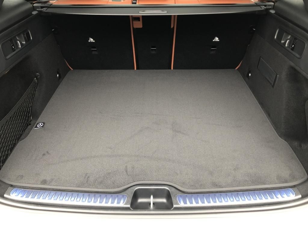 Mercedes-Benz GLC 200 4MATIC Avantgarde - Samsaru's Car Outlet
