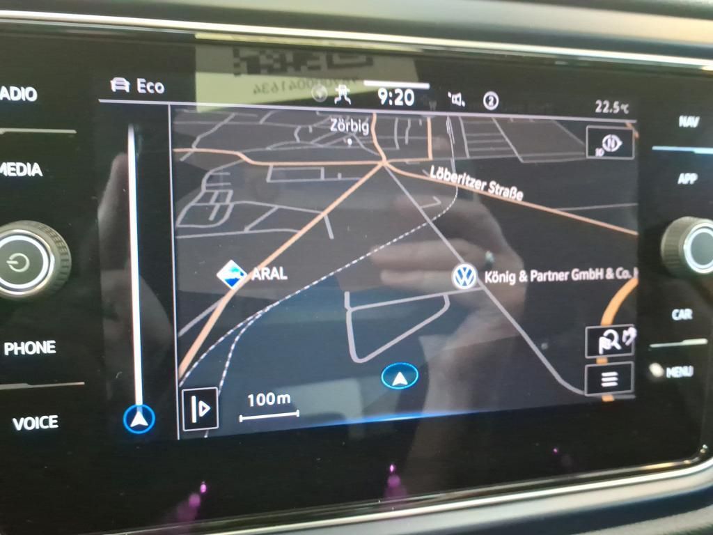 Volkswagen T-Roc 1.5 TSI DSG - Samsaru's Car Outlet