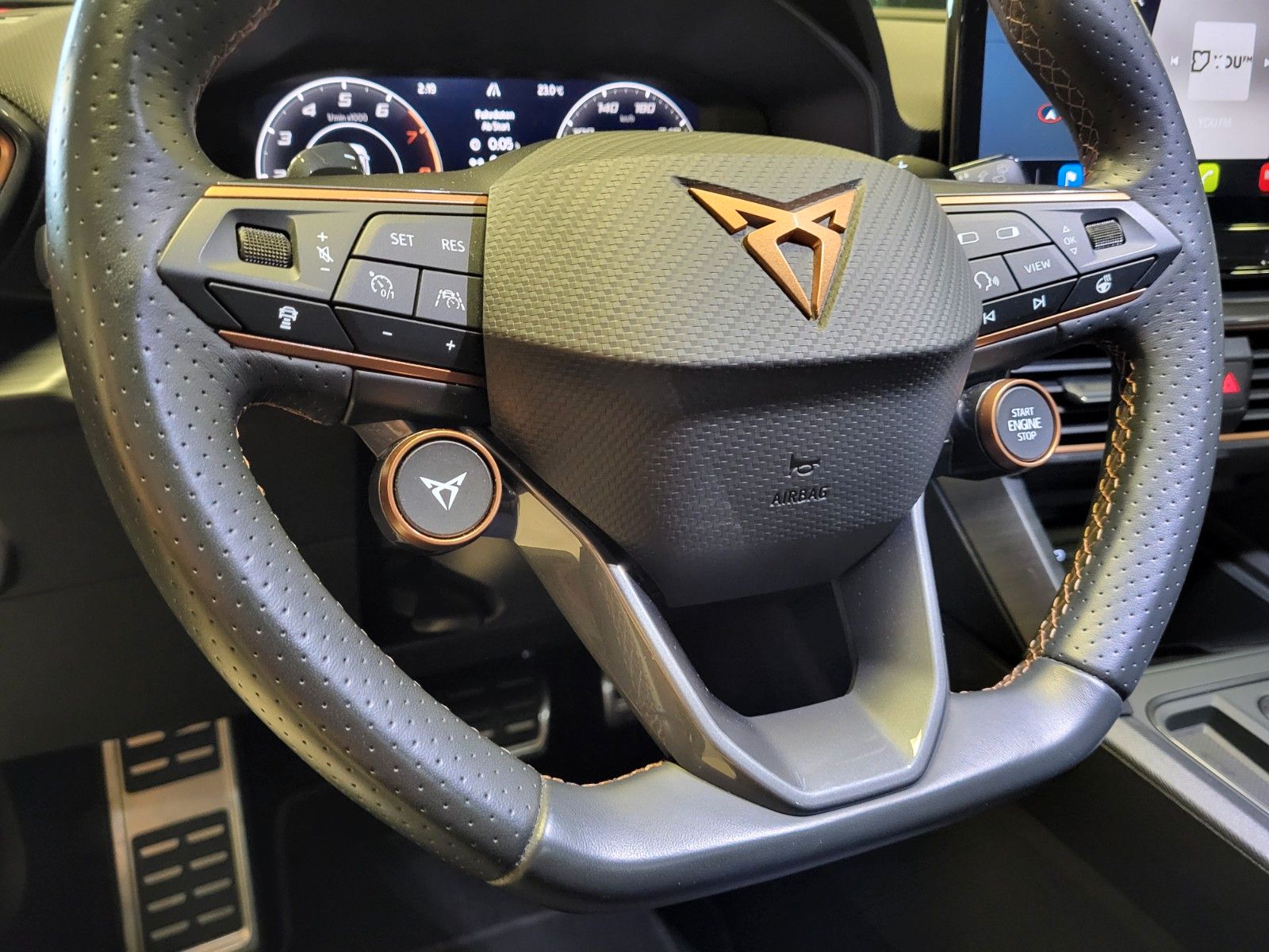 Cupra Leon VZ 2.0 TSI DSG 4Drive - Samsaru's Car Outlet