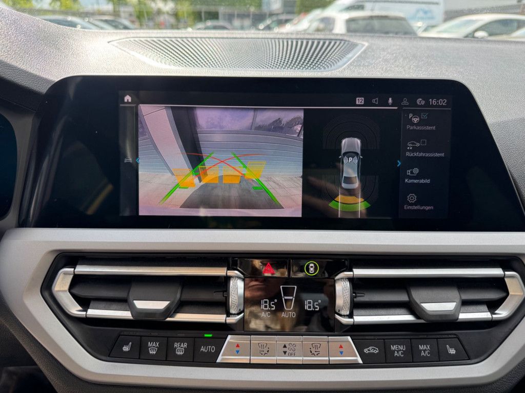 BMW 330e Aut. Advantage - Samsaru's Car Outlet