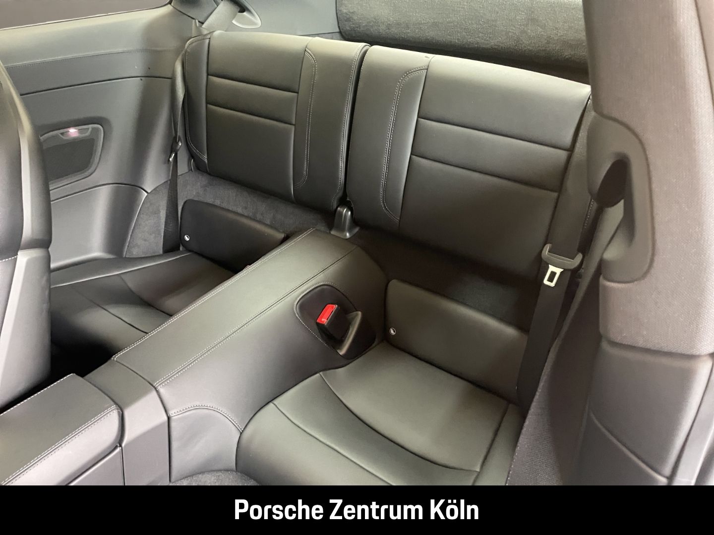 Porsche 992 911 Carrera 4S HA-Lenkung Nachtsicht BOSE