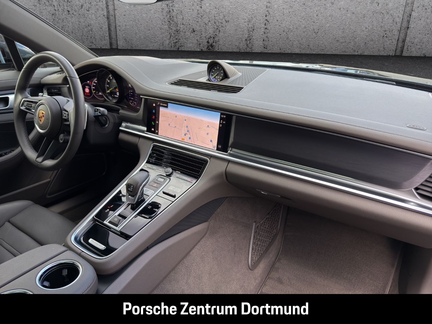 Porsche Panamera 4 E-Hybrid Sport Turismo Platinum Editi