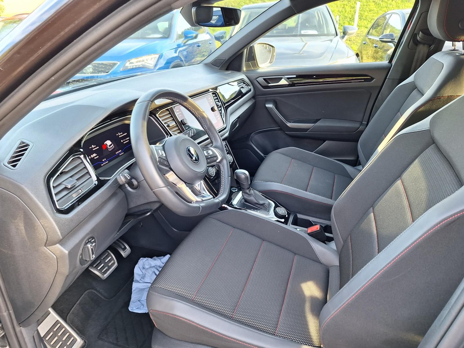 Volkswagen T-Roc 2.0 TSI DSG Sport 4Motion Black-Style - Samsaru's Car Outlet