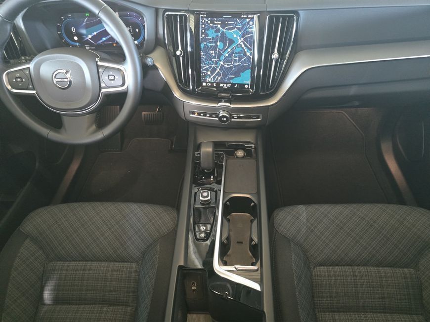 Volvo XC60 B5 B AWD Core