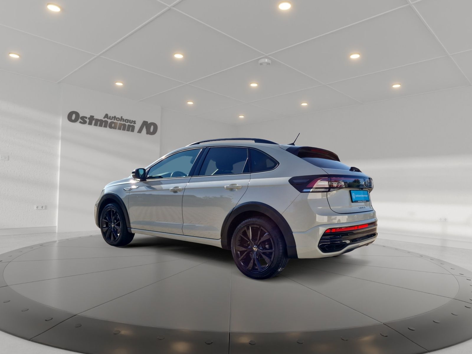 Volkswagen Taigo 1.0 TSI R-Line - Samsaru's Car Outlet