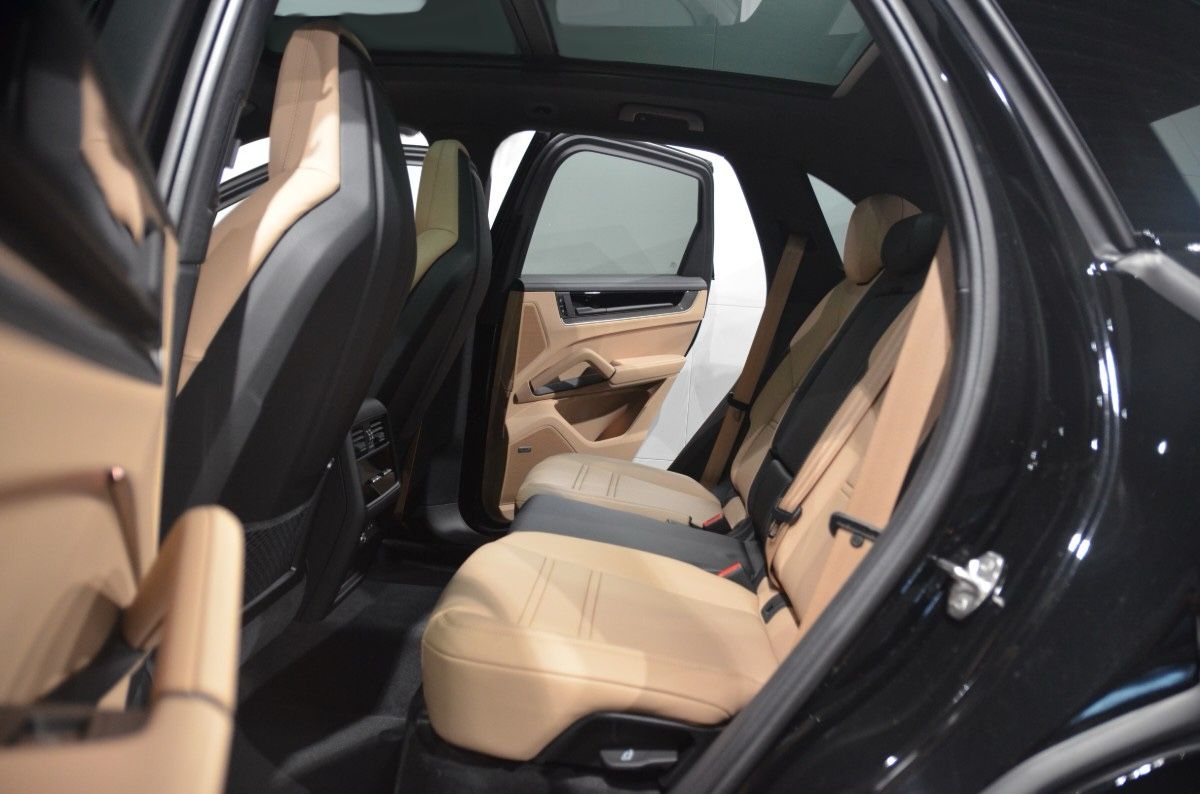 Porsche Cayenne S E-Hybrid*SpDesig*SpAbg*Luft*Memory*LED