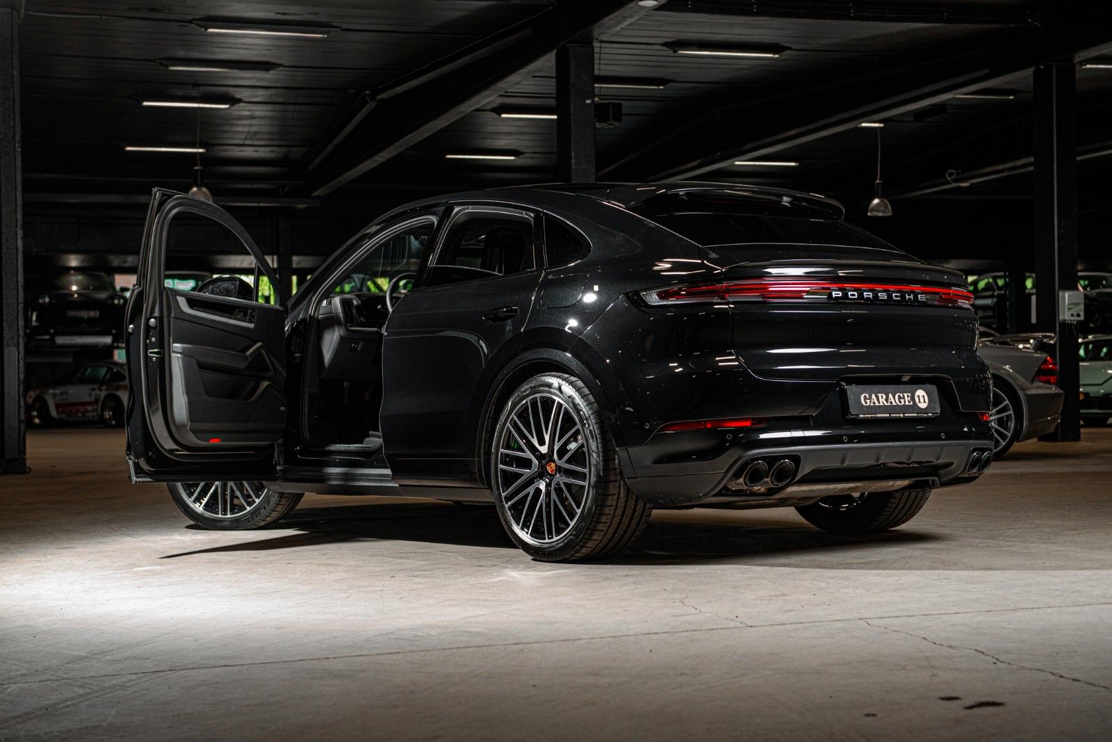 Porsche Cayenne Coupe E-Hybrid / SportDesign / VAT
