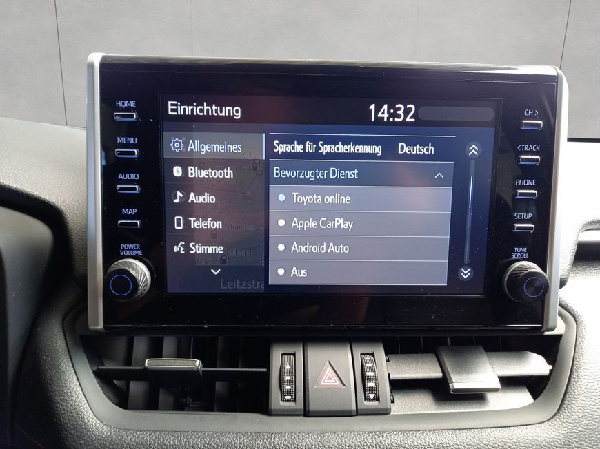 Toyota RAV 4 Plug-in-Hybrid - Samsaru's Car Outlet
