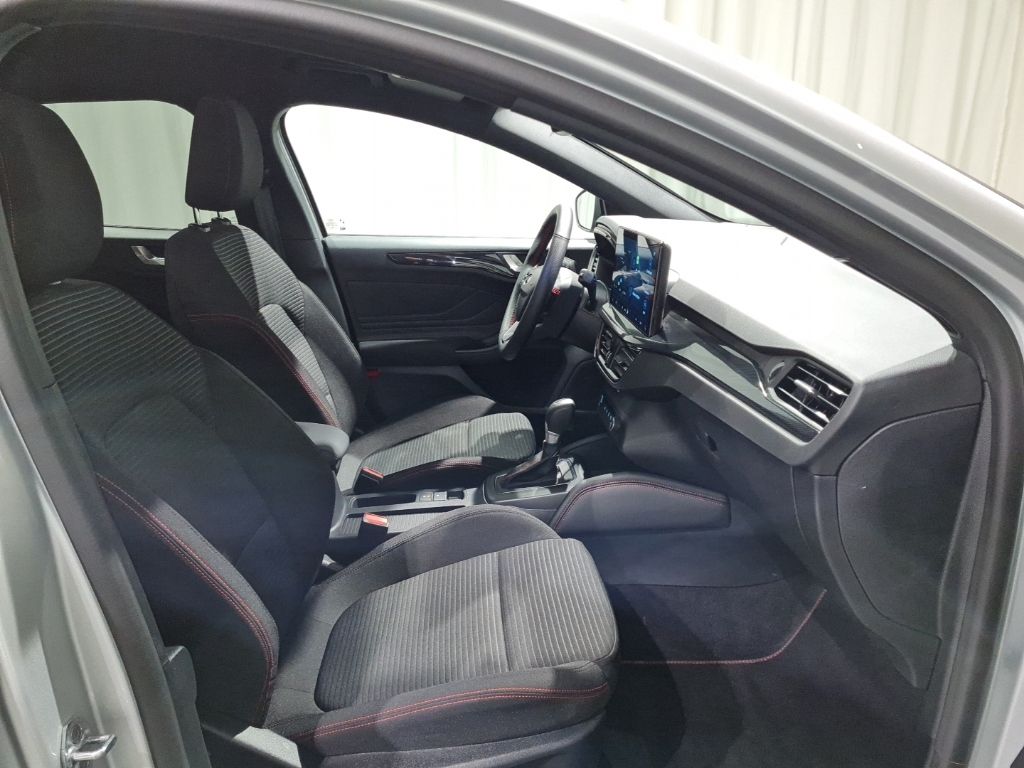 Ford Focus 1.0 EcoBoost MHEV ST-Line X*AUTO*iACC*LED*