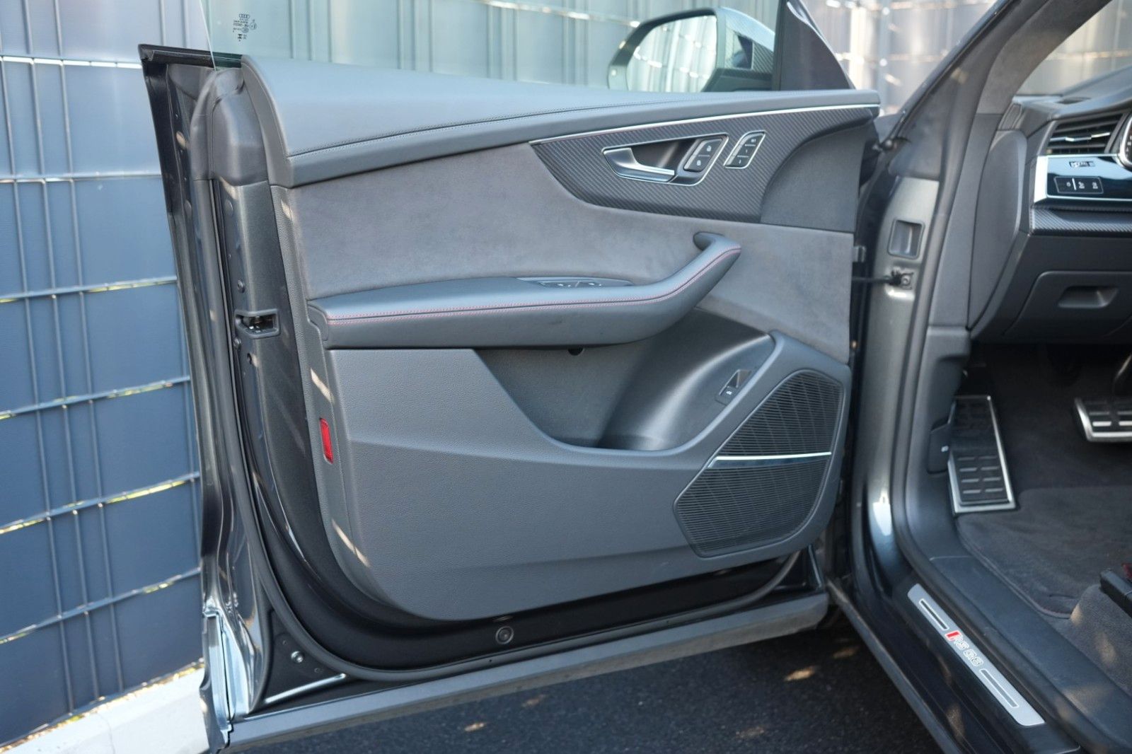 Audi RS Q8 4.0 TFSI quattro *23"*CARBON*EXCLUSIVE*B&O