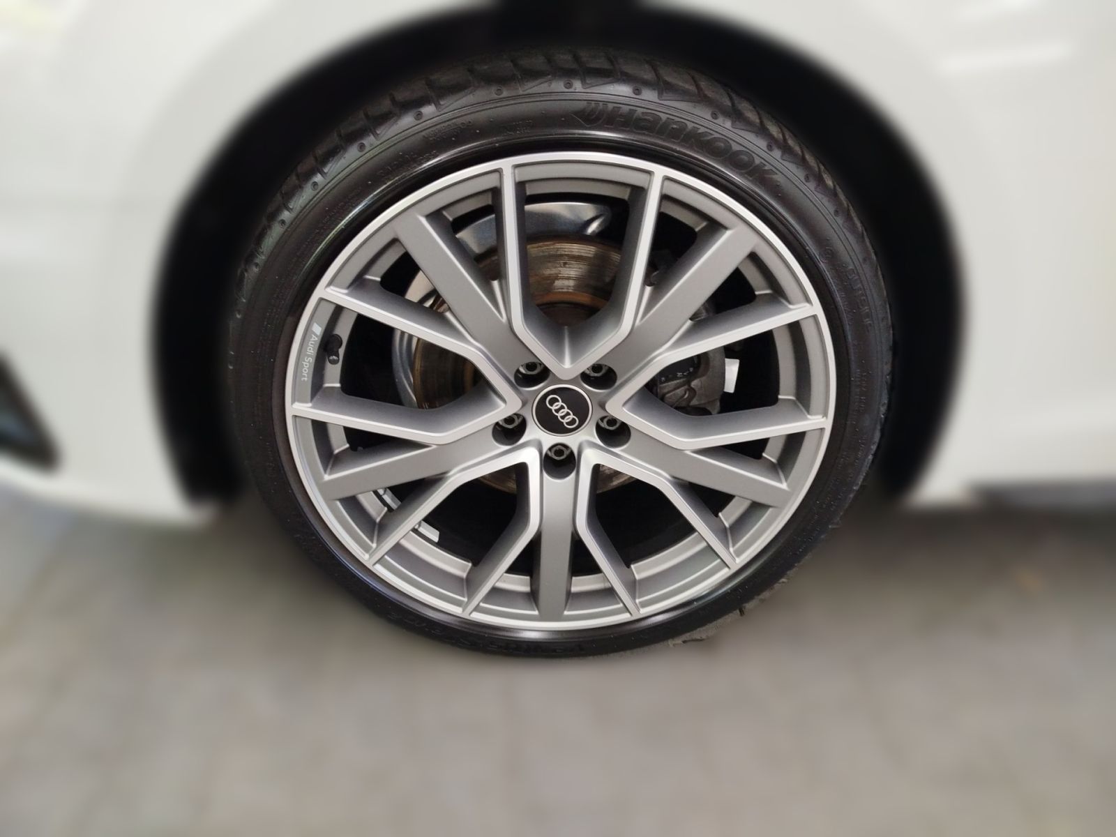 Audi A4 35 TFSI S tronic S line - Samsaru's Car Outlet