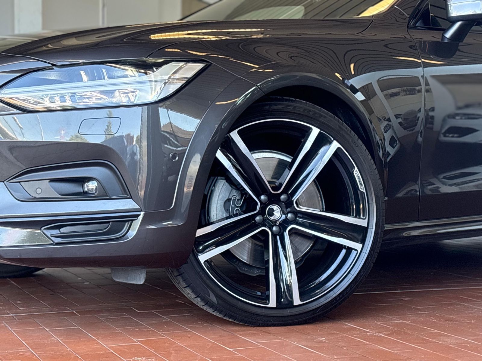Volvo V90 Cross Country Ultimate AWD B5 HEICO