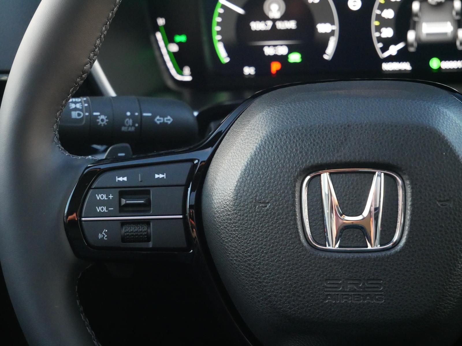 Honda CR-V 2.0 e:HEV ELEGANCE 2WD NAVI+LEDER+PANORAMAD