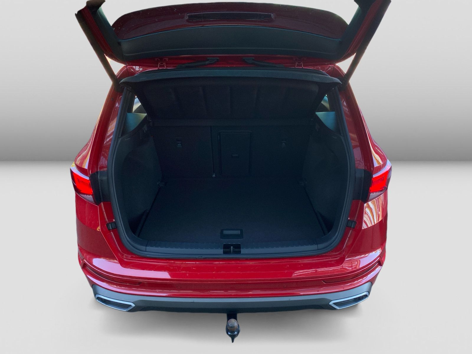 Seat Ateca 2.0TDI DSG FR LED Navii Pano AHK CAM ACC
