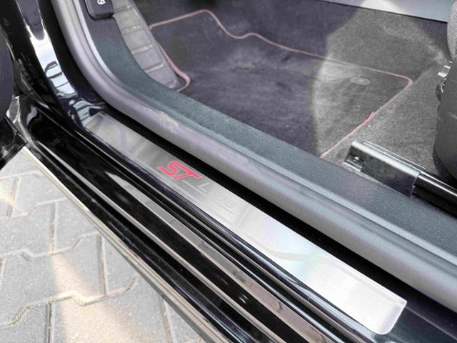 Ford Focus ST-Line X B&O Sound HeadUp automatik Turni