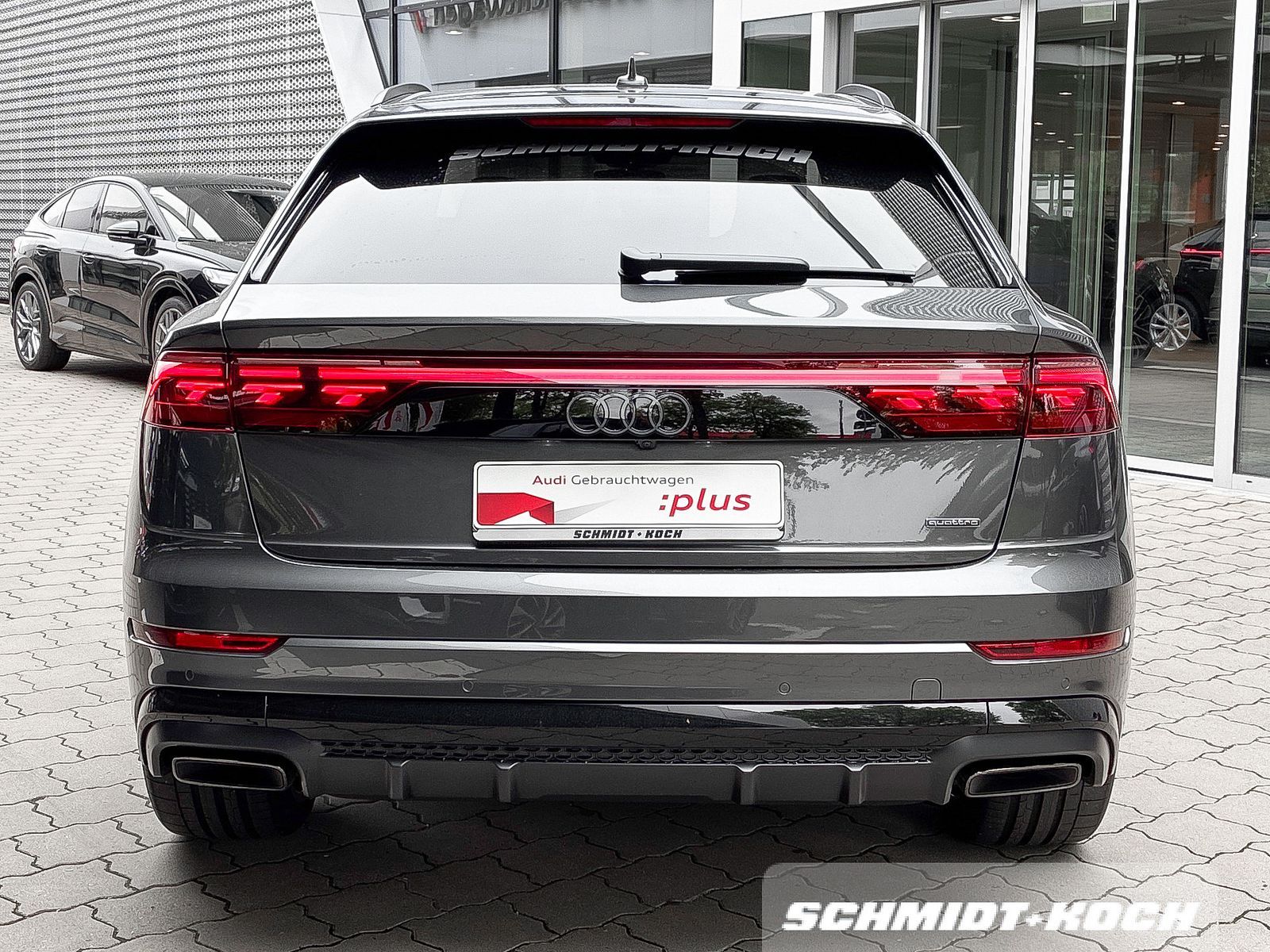Audi Q8 SUV TFSI e quattro S line Stronic UPE129 NAVI