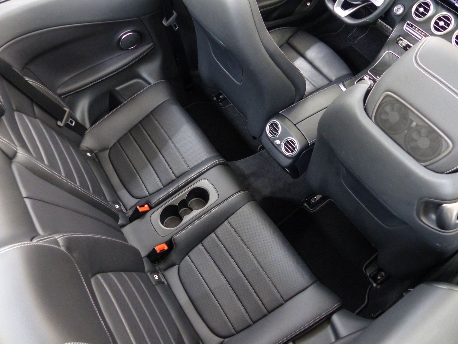 Mercedes-Benz C 200 Cabrio AMG - Samsaru's Car Outlet