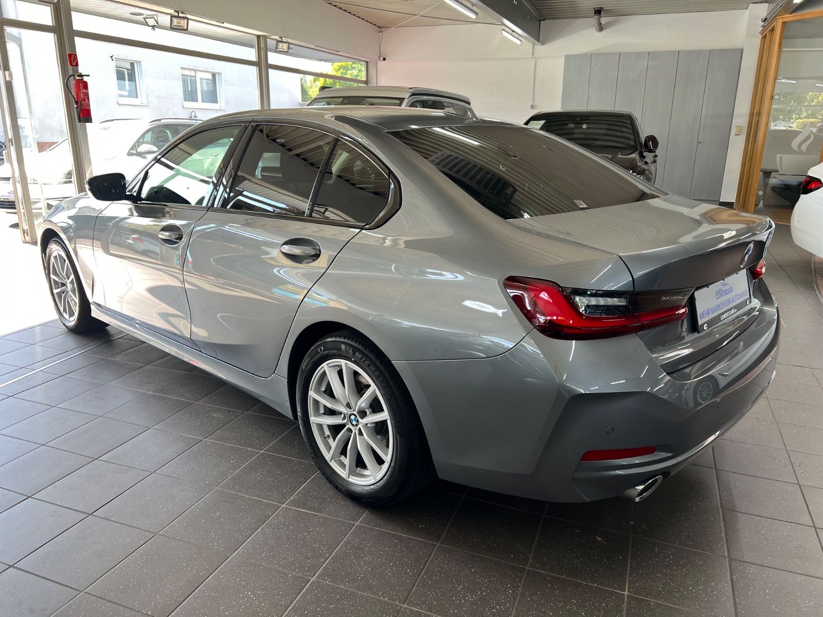 BMW 320d Lim. x Drive AHK+Driving Assist