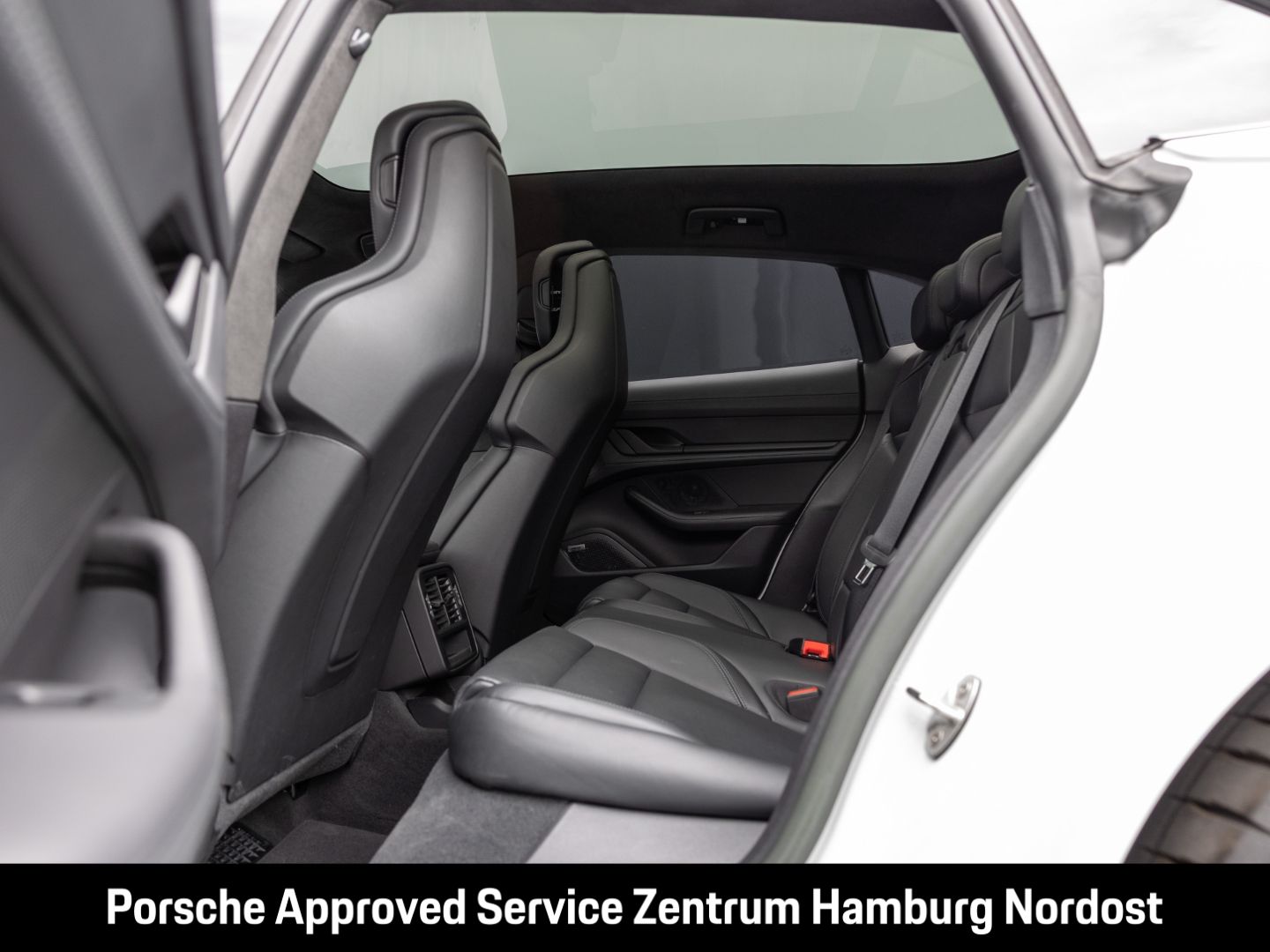 Porsche Taycan GTS Sport Turismo BOSE PDLS+ Surround