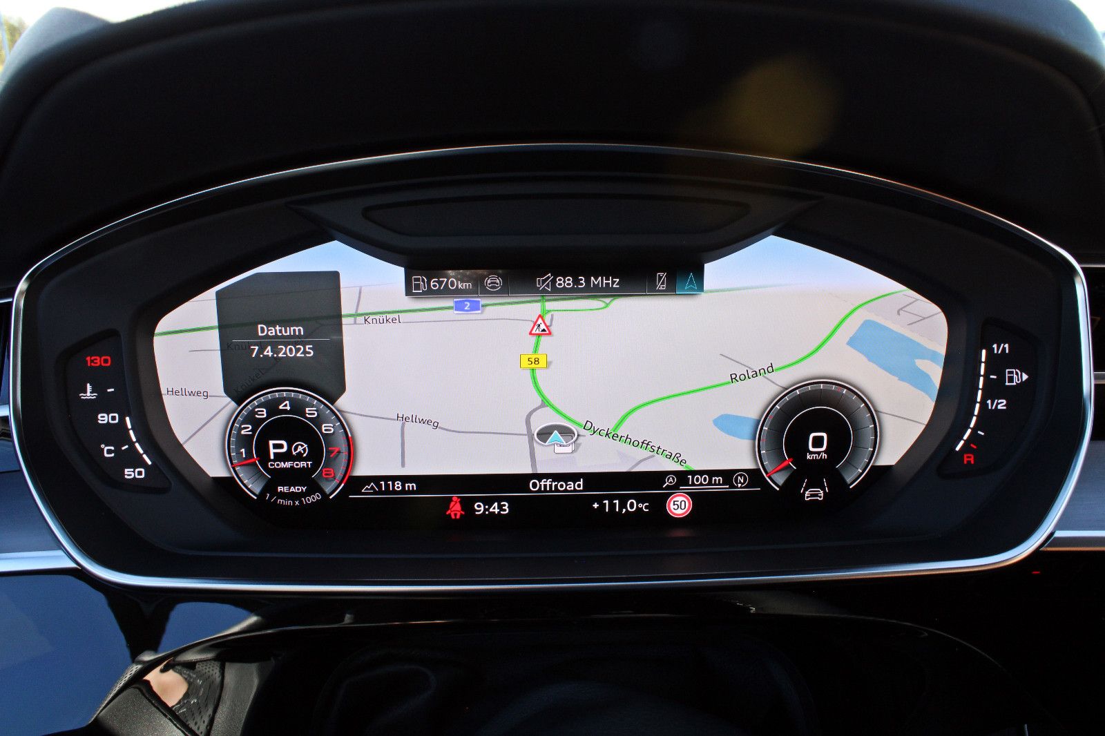 Audi A8 Lang 55TFSI PANO AHK FONDPAKET DIGITAL LED" → "Audi A8 Lang 55TFSI - Samsaru's Car Outlet