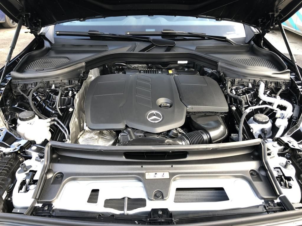 Mercedes-Benz GLC 220 d 4MATIC - Samsaru's Car Outlet