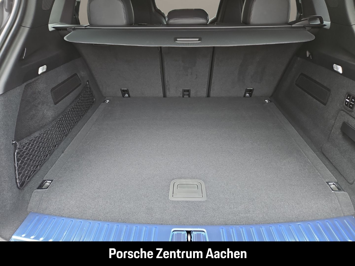 Porsche Cayenne E-Hybrid BOSE Panoramadach Luftfederung