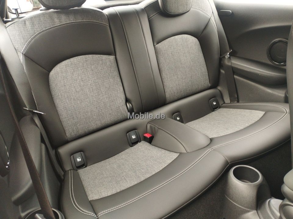 MINI COOPER SE Classic - Samsaru's Car Outlet