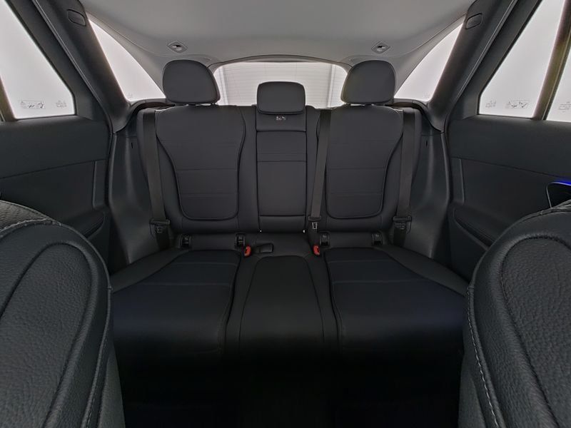 Mercedes-Benz GLC 200 4M - Samsaru's Car Outlet