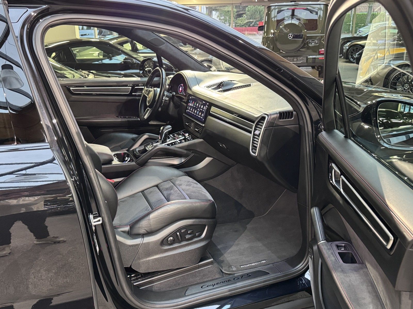 Porsche Cayenne GTS Pano+Matrix+Burmester+Chrono+ 360°Ka