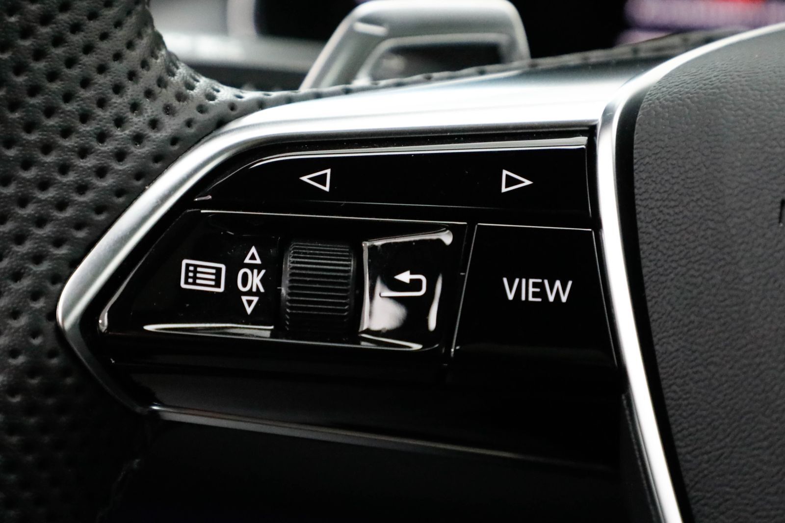 Audi RS 6 Avant AHK Matrix B&O Pano HUD RS-Dynamik