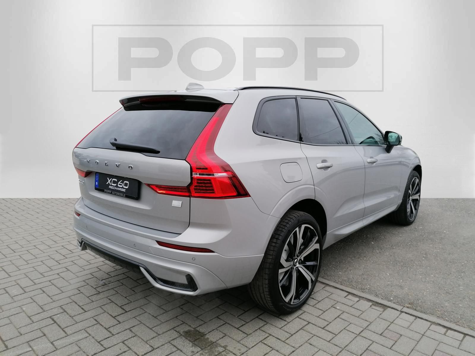 Volvo XC60 T6 AWD Recharge Plus Dark 0,5% 21" FHZ LED