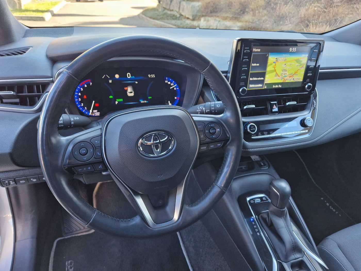Toyota Corolla Touring Sports Hybrid - Samsaru's Car Outlet