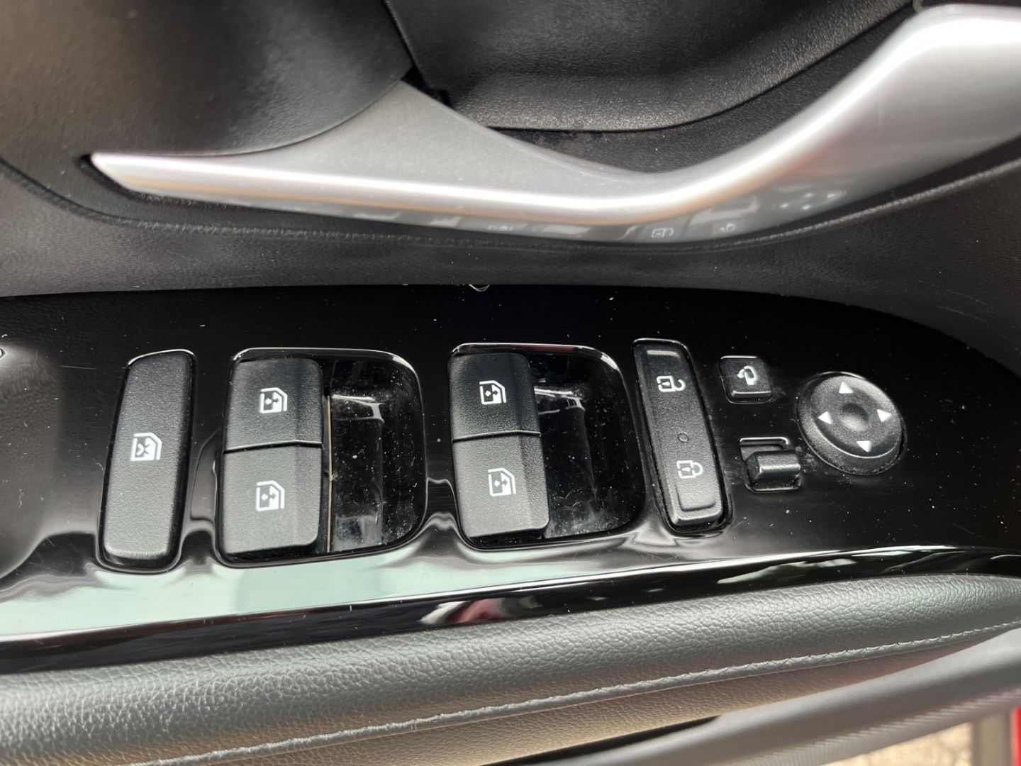 Hyundai Tucson 1.6 CRDi 48V 2WD Trend - Samsaru's Car Outlet
