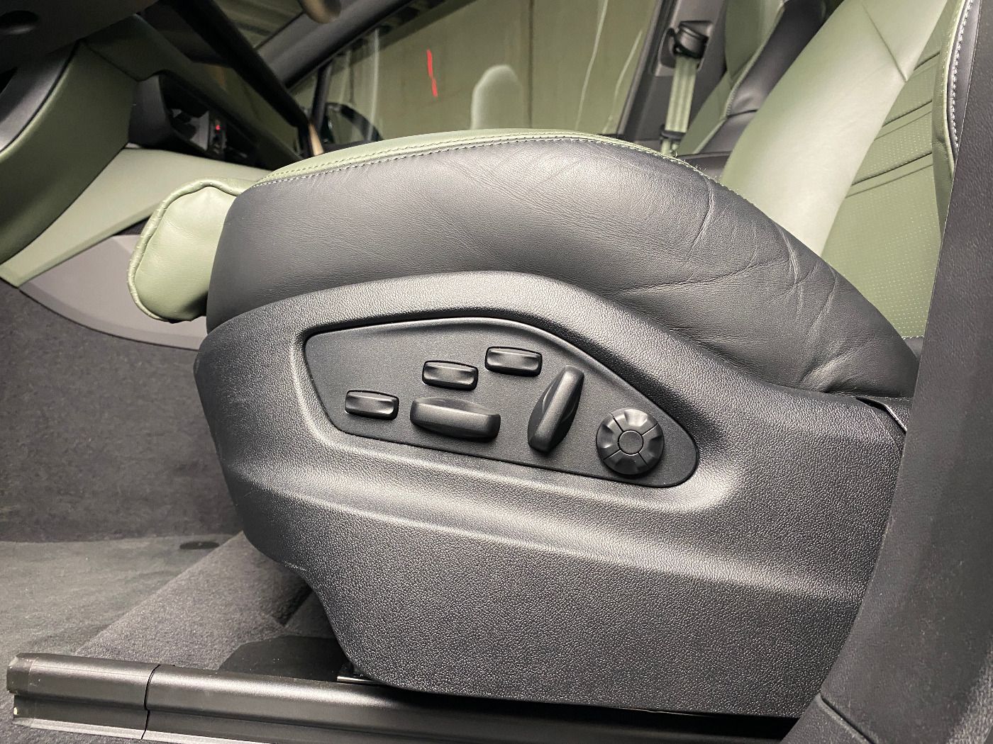 Porsche Cayenne S | SportDesign Paket | el. AHK |