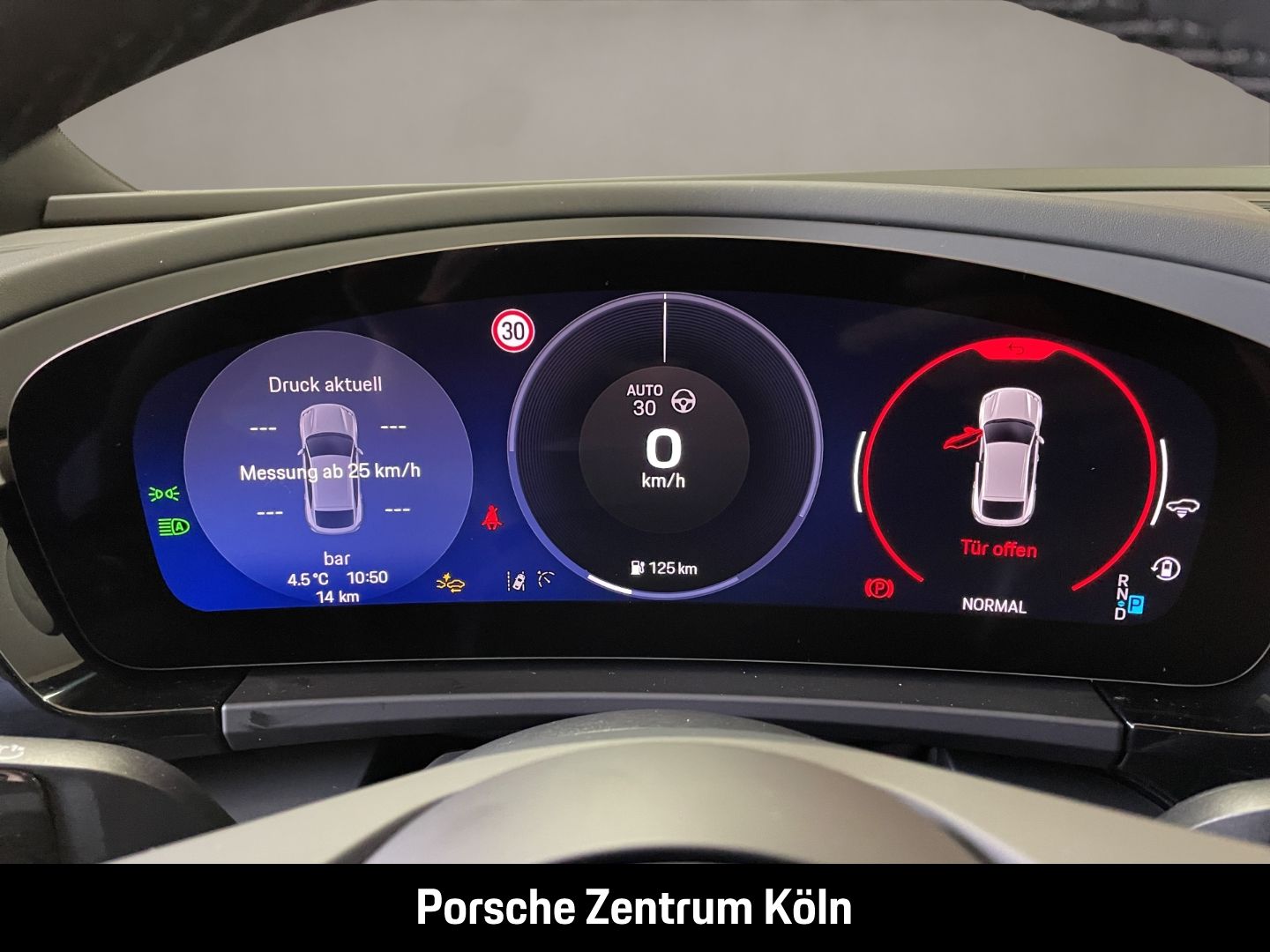 Porsche Macan 4S Electric - Samsaru's Car Outlet