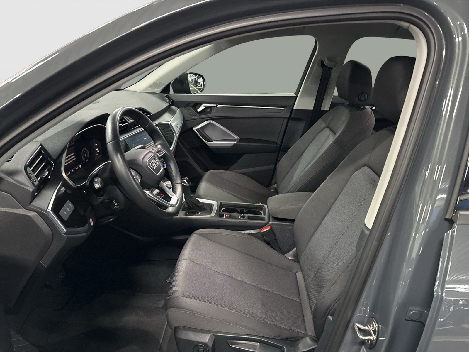 Audi Q3 40 quattro advanced KAMERA ALU18" eKLAPPE NAV