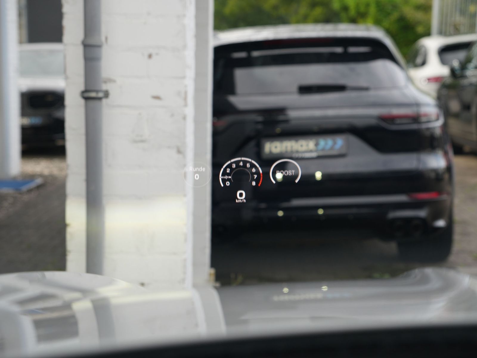 Porsche E-Hybrid Coupé SPORTDESIGNPAKET-ACC-MASSAGE-VOLL