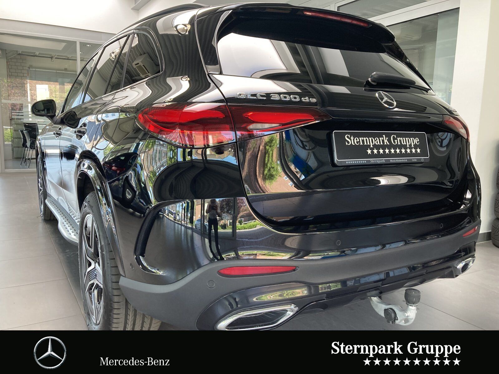 Mercedes-Benz GLC 300 de 4M AMG - Samsaru's Car Outlet