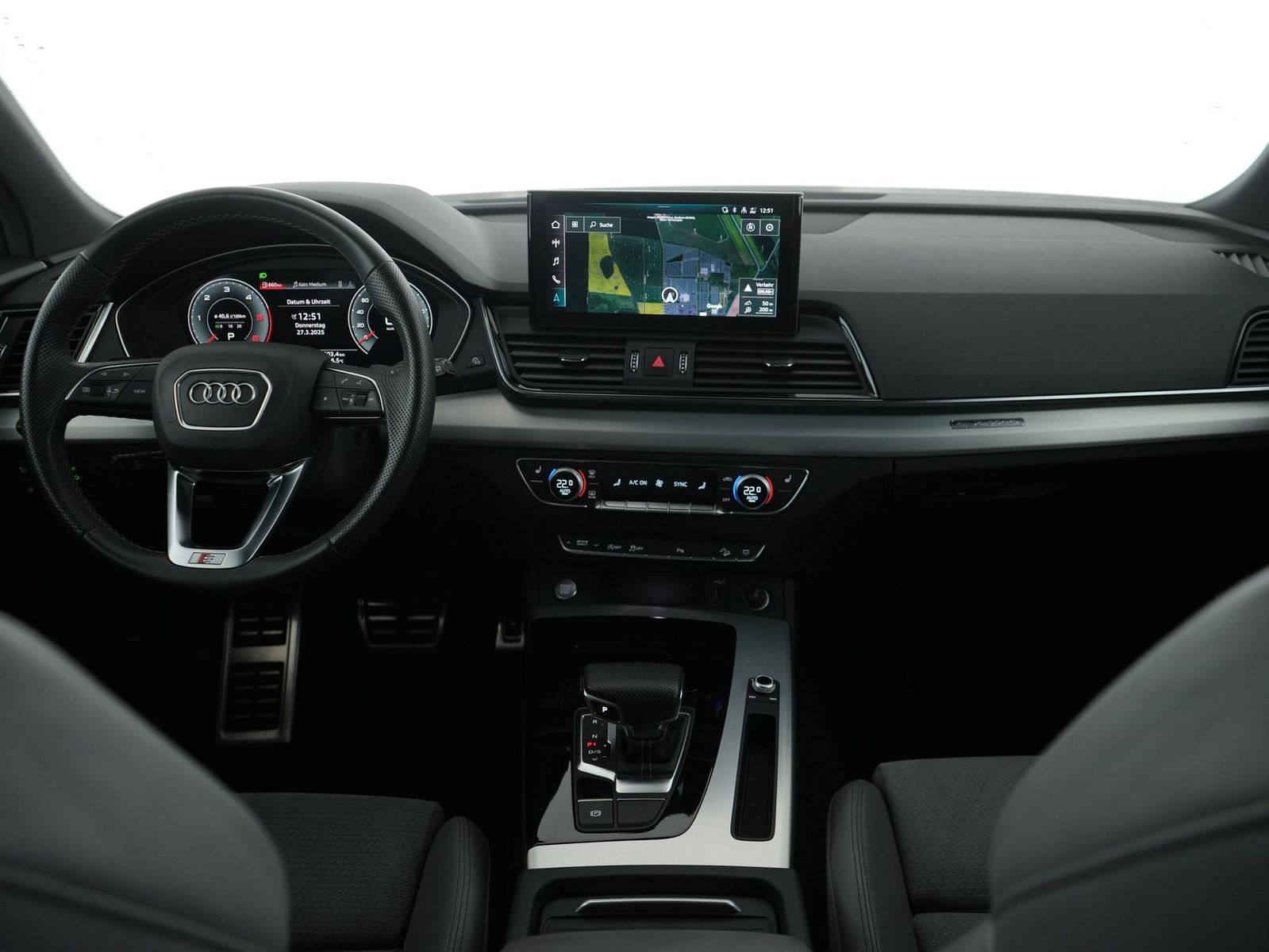 Audi Q5 40 TDI quattro S line - Samsaru's Car Outlet