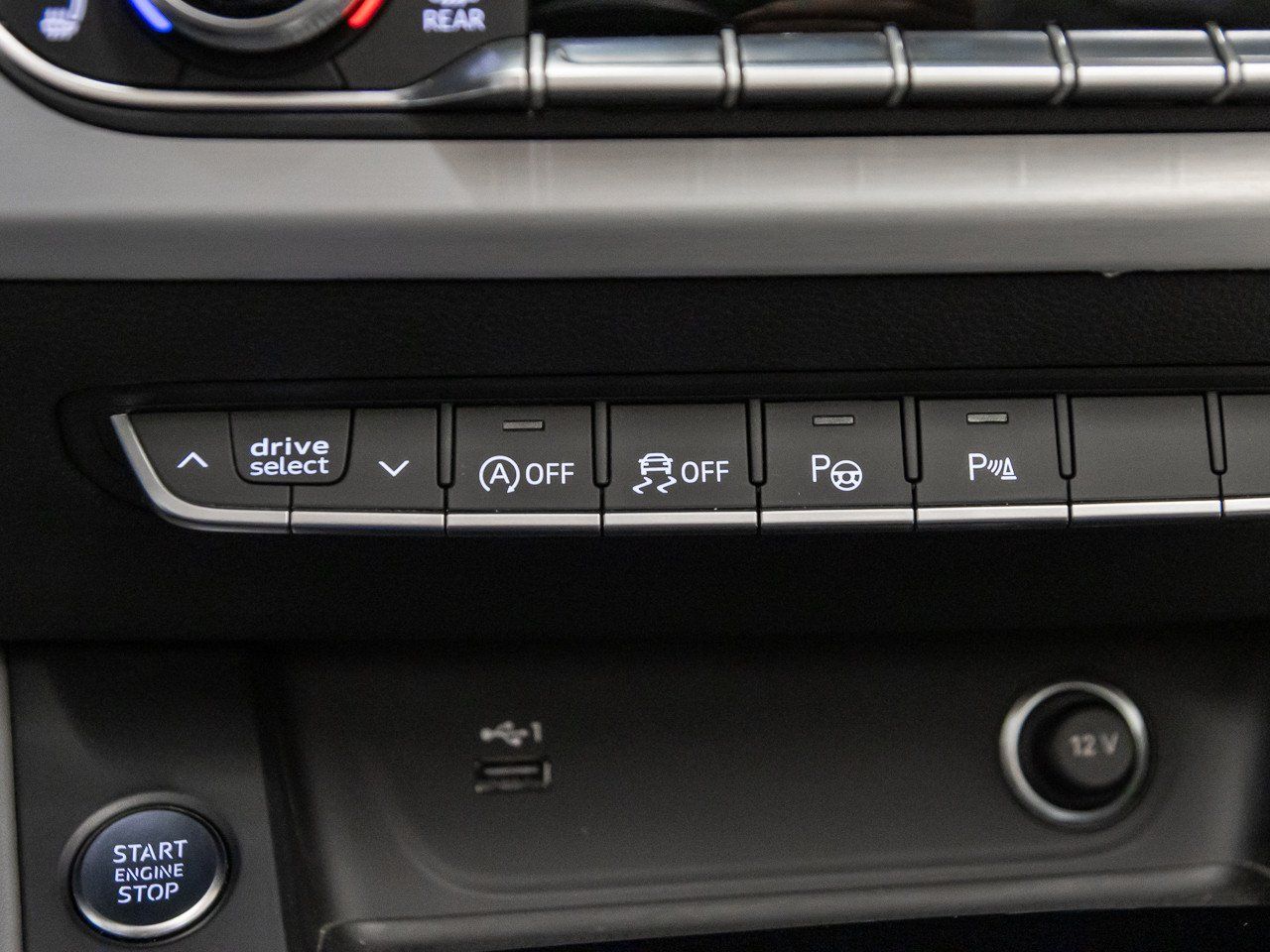 Audi A5 Cabrio 45 TFSI qu advanced S line Matrix AHK