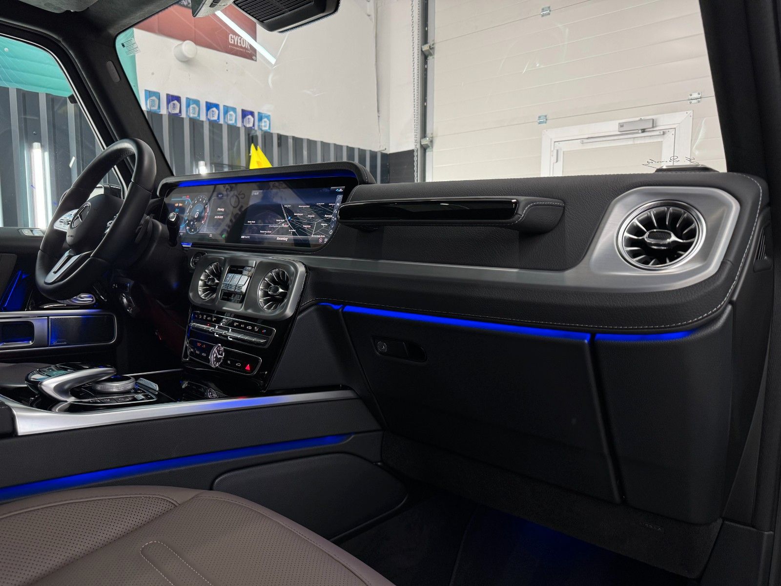 Mercedes-Benz G 500 Exclusive - Samsaru's Car Outlet