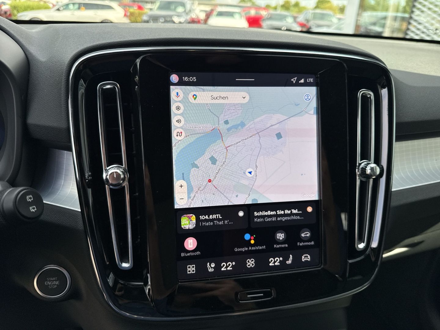 Volvo XC40 Core B3 - Samsaru's Car Outlet